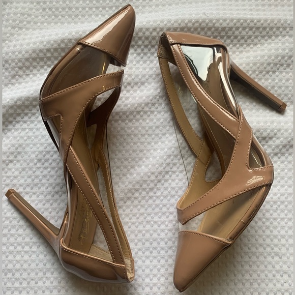 THALIA SODI Panel Pointed Toe Stiletto Slip On Pumps Color: Beige Size: 9M - Picture 6 of 9